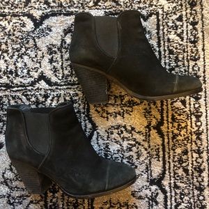 Vince Camuto black suede ankle booties